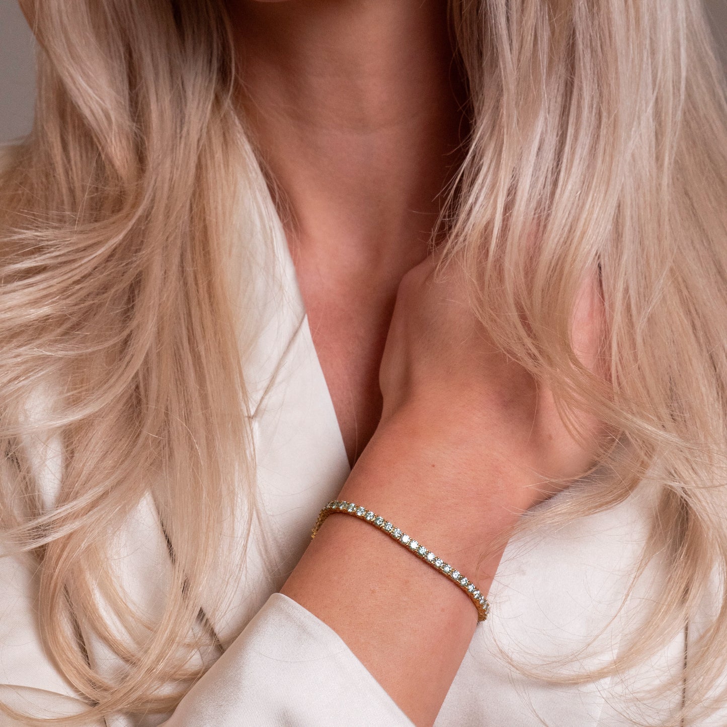 Armband- tennis armband-tennis halsband- moissanite- diamanter- smycken-exklusiva smycken- trend smycken- smycken dam- smycken herr- handgjorda smycken-guld-silver- neckless-bracelets-rings-wedding-bröllop